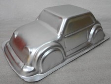 Wilton 3-D Cruiser Car Automobile Aluminum Cake Pan 2105-2043, 2001
