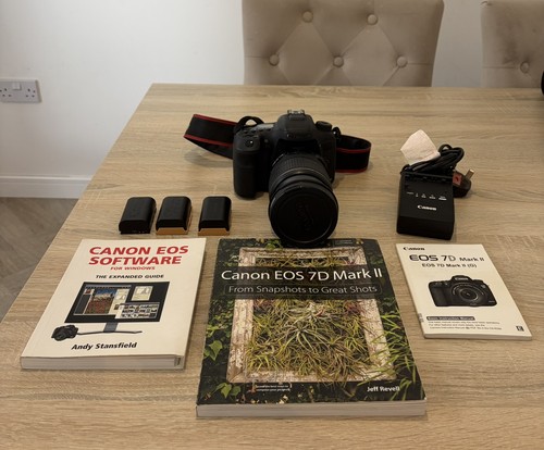 Canon eos mark - eos,