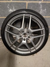 Lotus Evora 19" rear alloy wheel and tyre, Pirelli P Zero 255/35ZR19, Silver