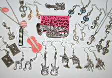 Earrings Music Themed music