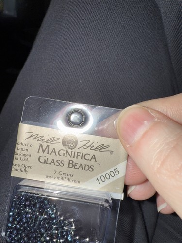 Mill hill magnifica glass - bn,