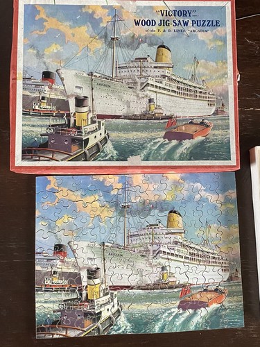 Vintage wooden victory jigsaw - victory,