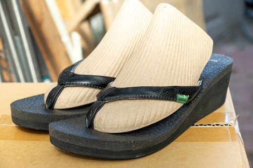 Sanuk high heeled - , sandel