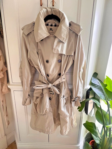 Ladies lightweight burberry - lightweight,