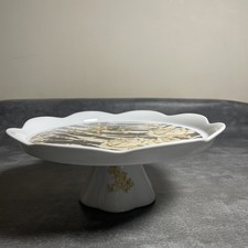 Rosanna Pedestal Cake or