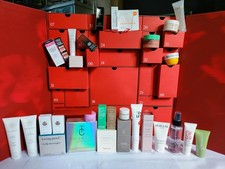 LOOK FANTASTIC Advent Calendar 2025 Refilled With NEW 29 Quality Beauty Products