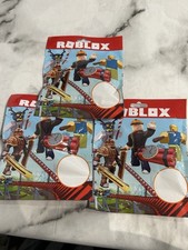 BNWT Three Roblox Collectable
