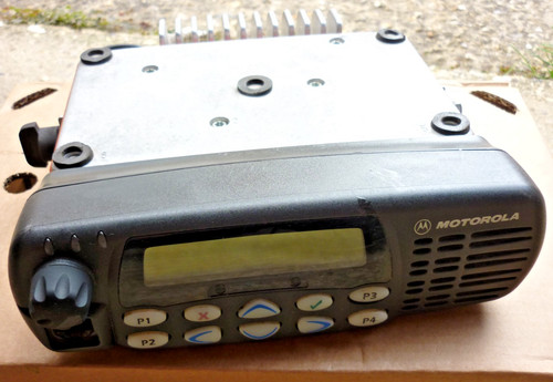 Motorola gm360 uhf - uhf, two