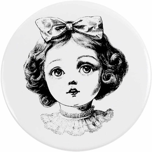 Vintage doll portrait button - 'vintage,
