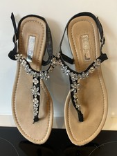 Hardly Worn Primark Toe Post