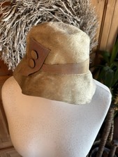 Vintage Ladies Fur/felt Beige