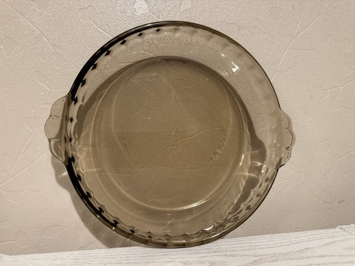 Pyrex vision corning pie plate - pyrex,