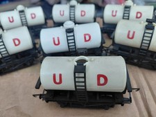 7 RAKE OF UNITED  DAIRY  MILK