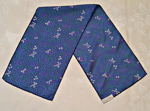Scarf vintage authentic - vintage,