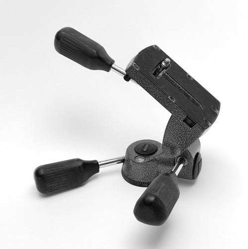 Gitzo three way magnesium - gitzo,