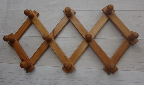 Concertina wooden wall - concertina, mounted