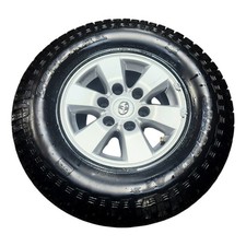 TOYOTA HILUX ALLOY WHEEL AND