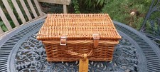 Small Harrods  Wicker Hamper 29cm X 21 X 13 Cm