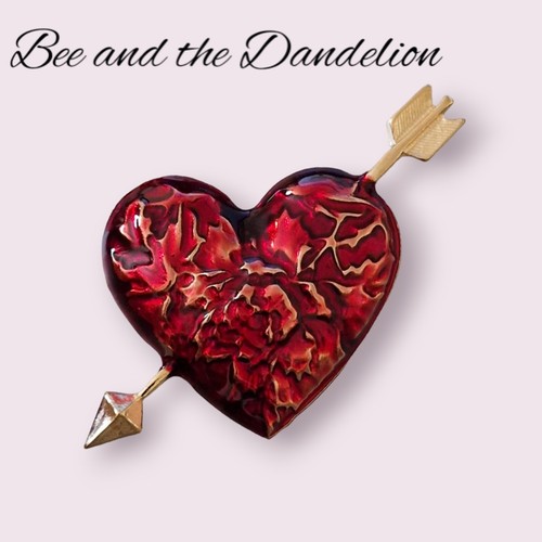 Gold tone red love heart - tone,