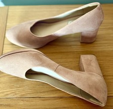 Dusky Pink Leather Clarks