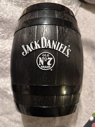 Jack daniel whiskey barrel - daniel’s,