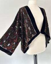 Besarani Black Red Gold Silk Velvet Glitter Floral Devore Crop Kimono Jacket