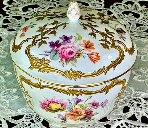 Kpm berlin porcelain - kpm, gold