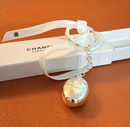 Novelty charm chanel nº5 - chanel,