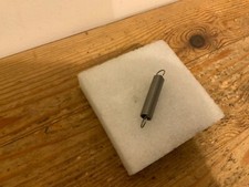 REEBOK ZR10 TREADMILL HYDRAULIC SUPPORT STRUT - SPRING ONLY - BRAND NEW