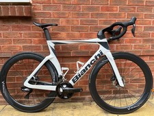 Bianchi Oltre Comp Ultegra Di2 Disc Road Bike 2024 (57cm Large)