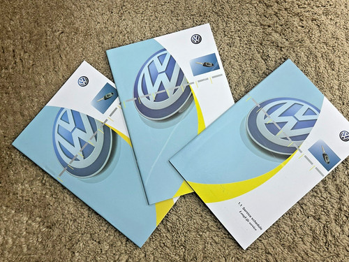 Volkswagen service book new - service,