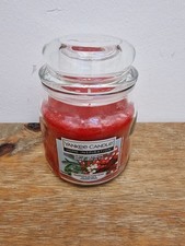 Yankee candle mistletoe charm - candle,