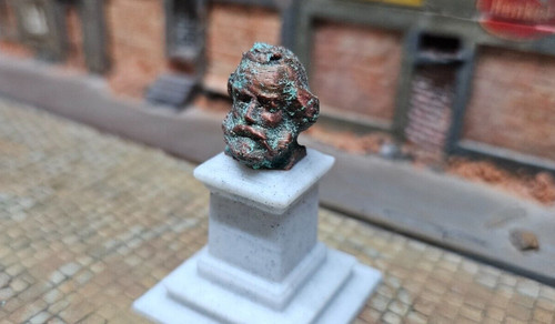 Karl marx bust - bust, monument