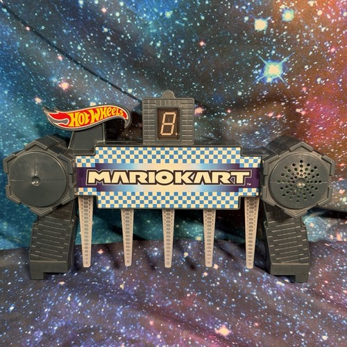 Hot wheels mario kart - hot,