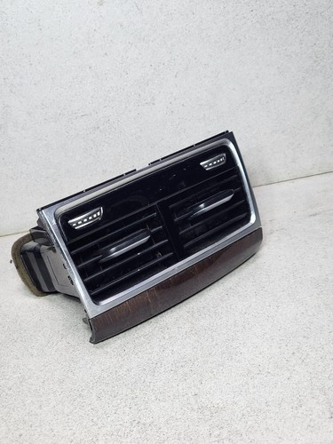 2016 2020 bmw 740i rear - rear, center