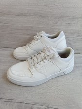 Sketchers Mark Nason white