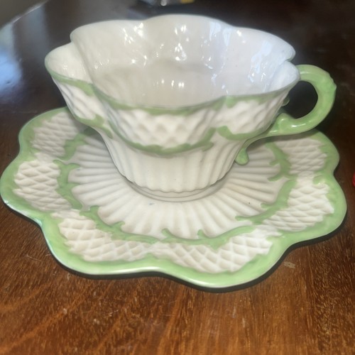 Belleek guilded green - guilded, cup