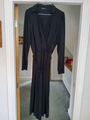 Little black dress size - little,