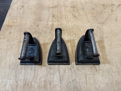 Three antique pressing irons - pressing,