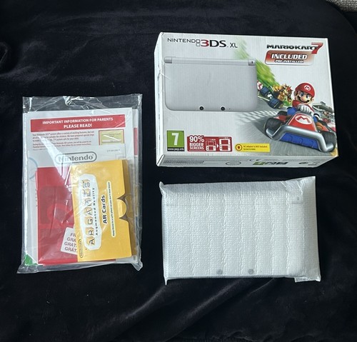 Nintendo 3ds console - nintendo,