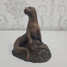 JP Otter With Fish Large Heavy