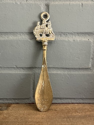 Vintage solid brass shoes - solid, horn