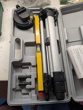 Laser Spirit Level Set with tripod in case