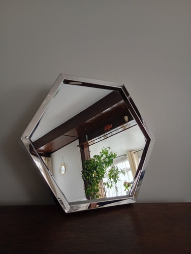 Small hexagonal wall mirror - small,