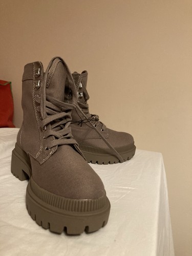 Chunky canvas boots - chunky, dark