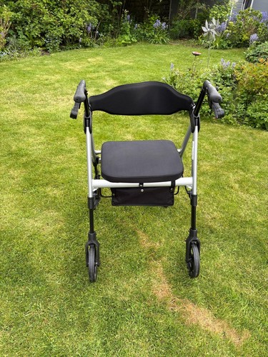 Aidapt vp187d deluxe bariatric - aidapt,
