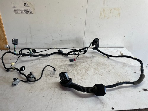 Ford fiesta door loom f - ford,