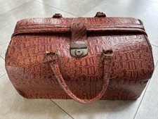 Vintage crocodile embossed - crocodile,