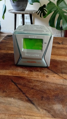 Sony dream machine cube - sony, alarm