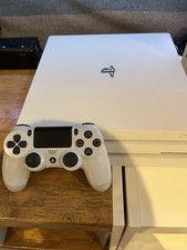 Sony PlayStation 4 Pro White